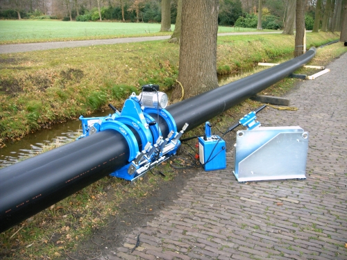 Het spiegellassen van hdpe buis dia. 400 mm 